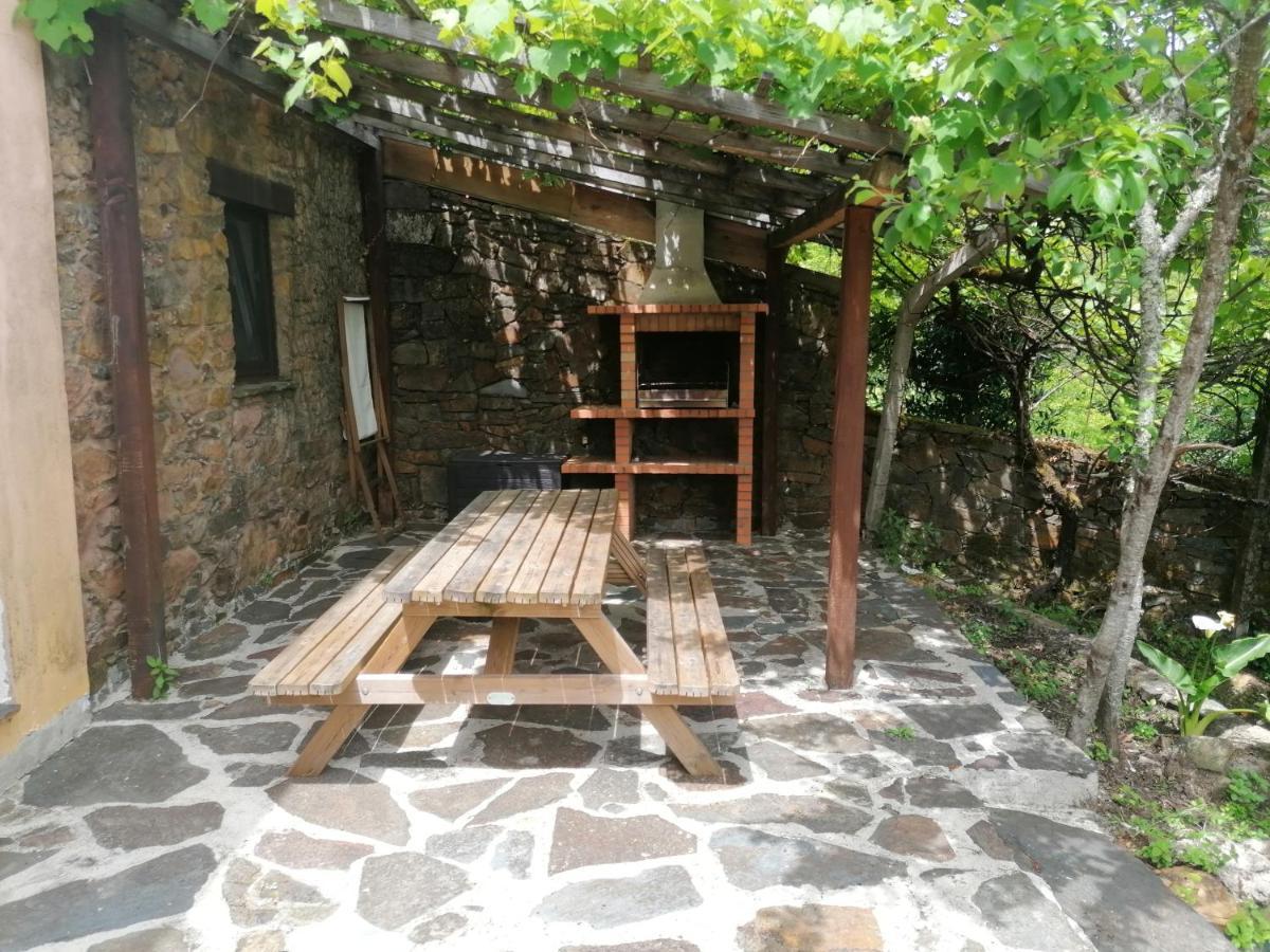 Retiro De Gondramaz - 200 M2ヴィラ エクステリア 写真